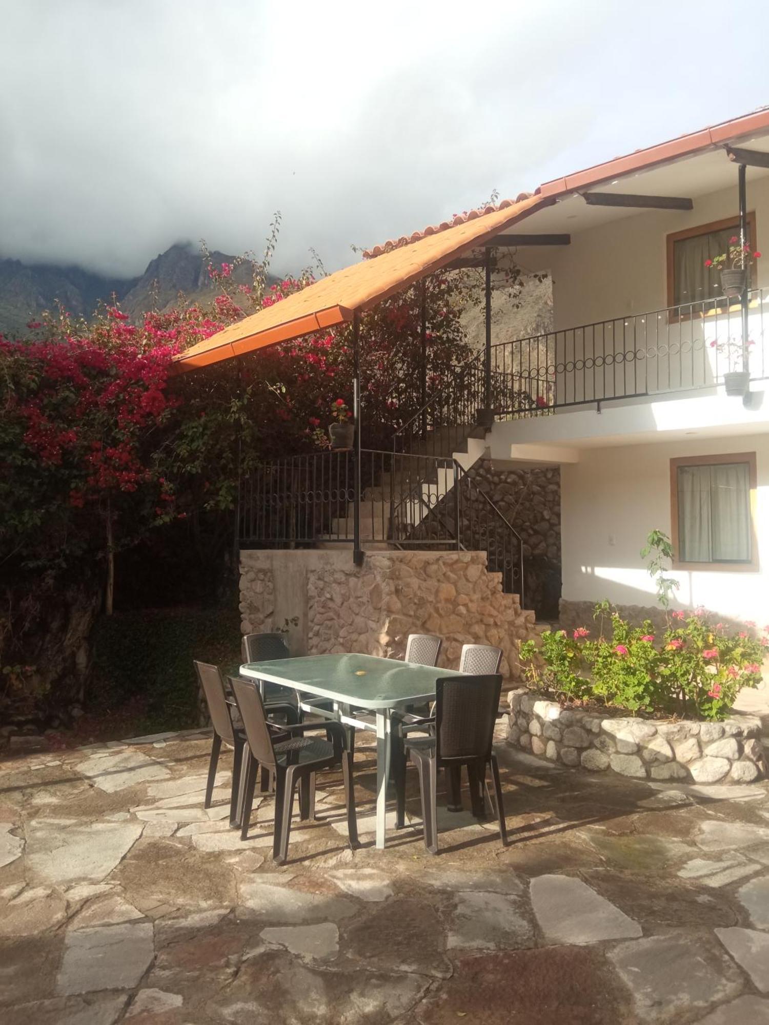 Casa De Mama Valle - Urubamba Exterior photo